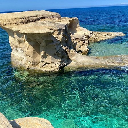Mj Farmhouse B&B Xagħra Eksteriør billede