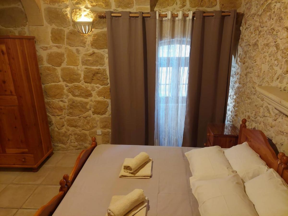 Mj Farmhouse B&B Xagħra Eksteriør billede