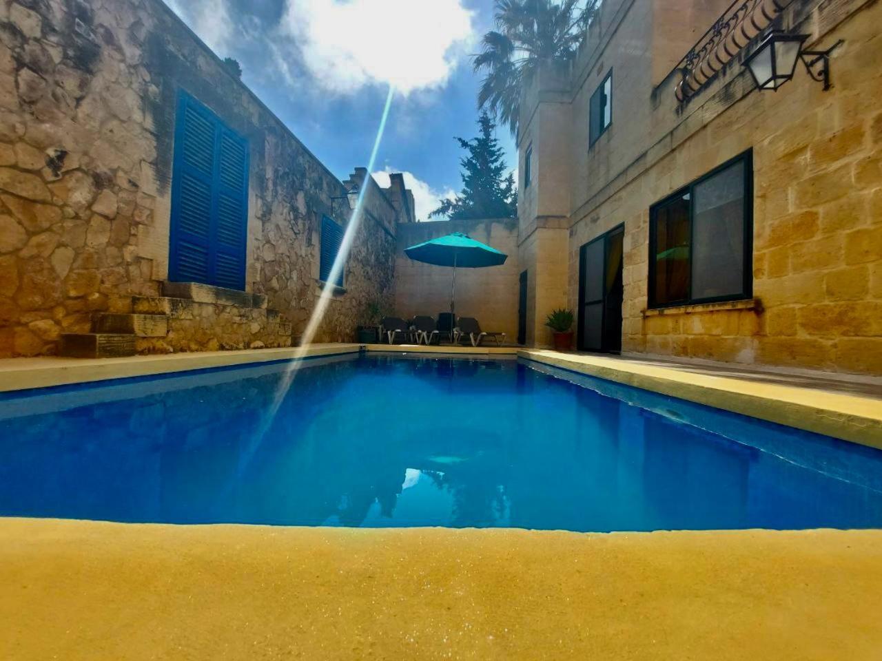 Mj Farmhouse B&B Xagħra Eksteriør billede