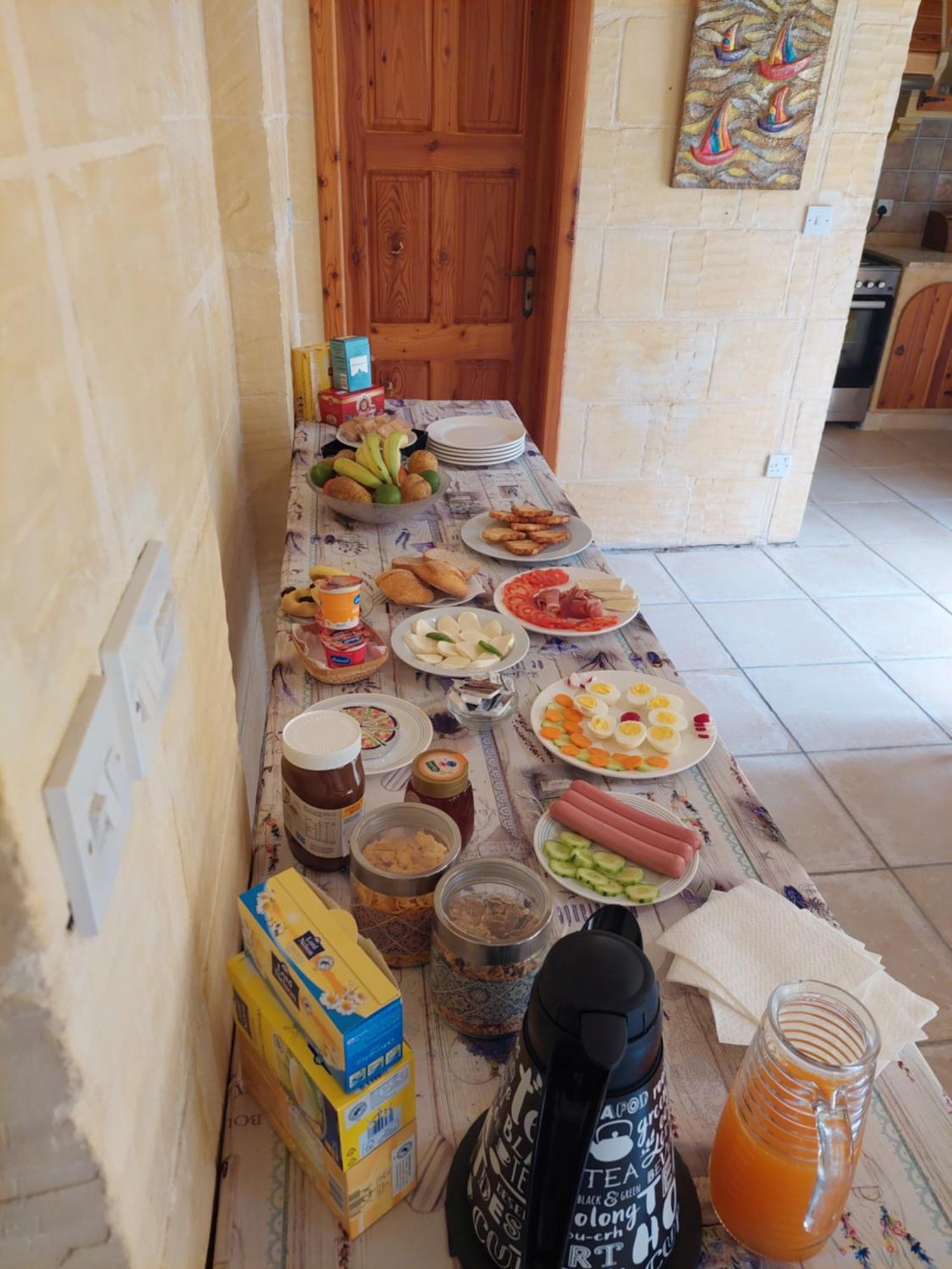 Mj Farmhouse B&B Xagħra Eksteriør billede